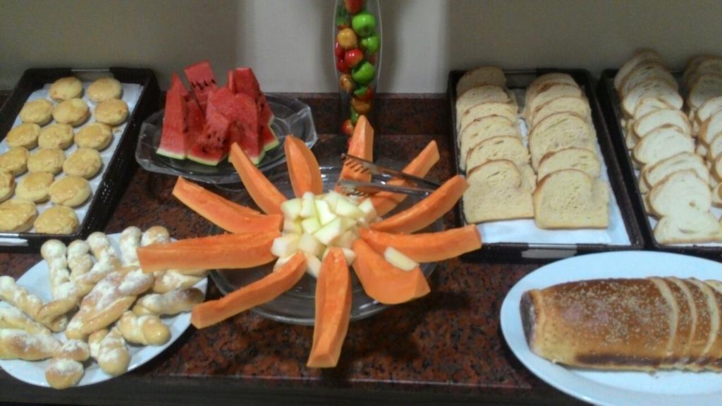Palace Hotel Алтамира Екстериор снимка